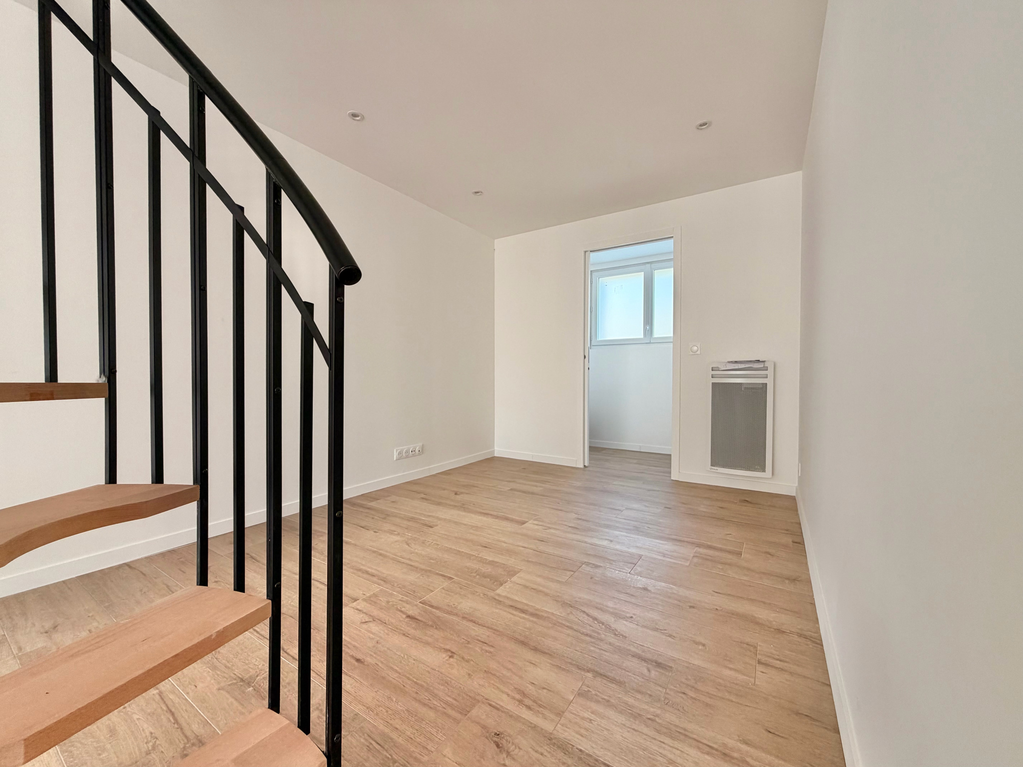 Appartement 2 chambres 300m mer avec terrasse et balcons